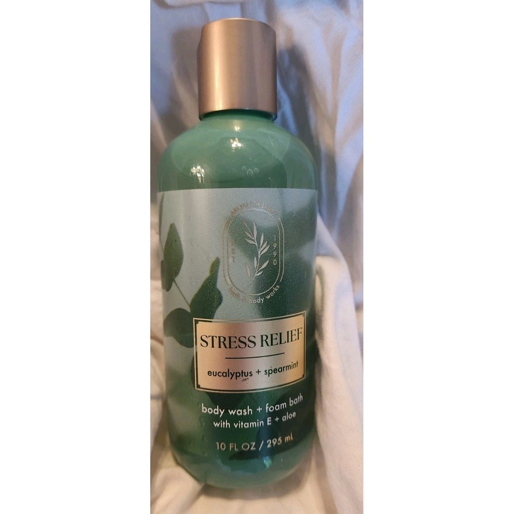 Bath & Body Works Stress Relief Eucalyptus Spearmint Foam Body Wash - 10 oz